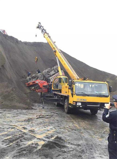 登封上犹道路救援