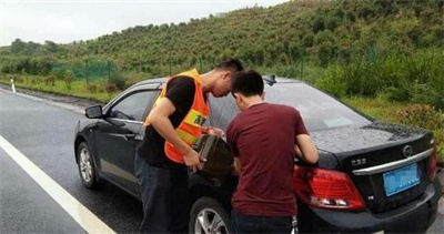 登封永福道路救援